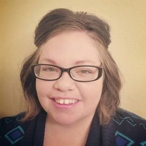 Meet your Posher, Elisabeth